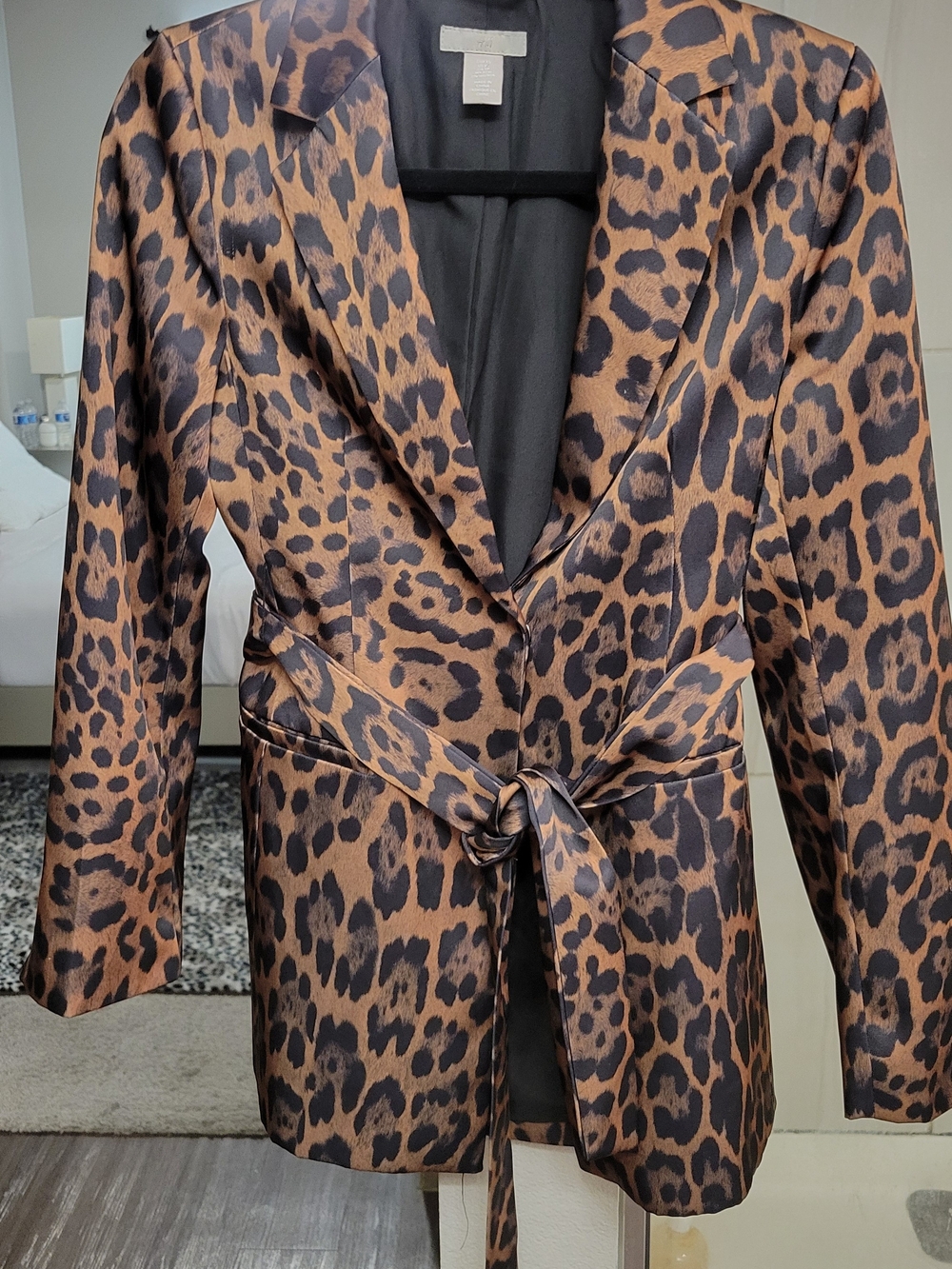 Leopard Blazer - Picture 4 of 8